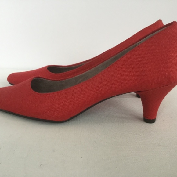 AROSOLES Red Fabric Pumps 9 - Picture 5 of 8